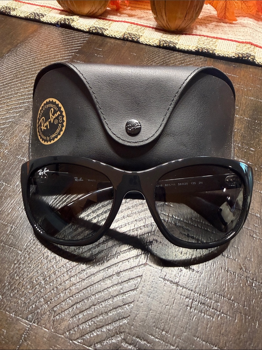 Ray-Ban Women's Black Gloss Oversized Sunglasses